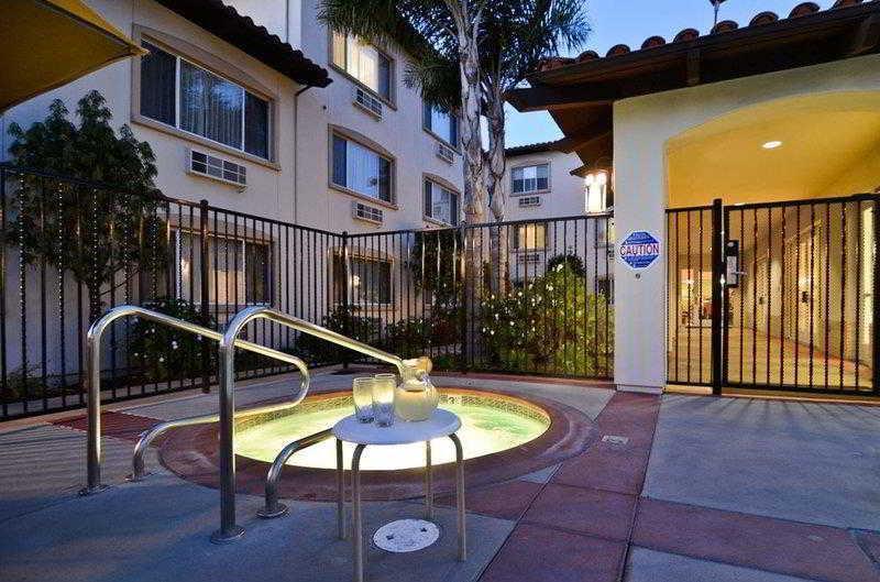 Best Western Plus Capitola By-The-Sea Inn & Suites Exterior photo